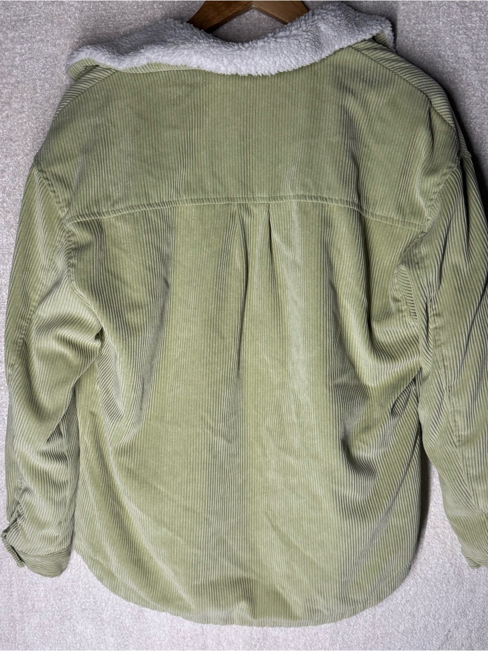 Ashley by 26 International Green Corduroy Jacket With Sherpa Lined Fur Small - Picture 7 of 7